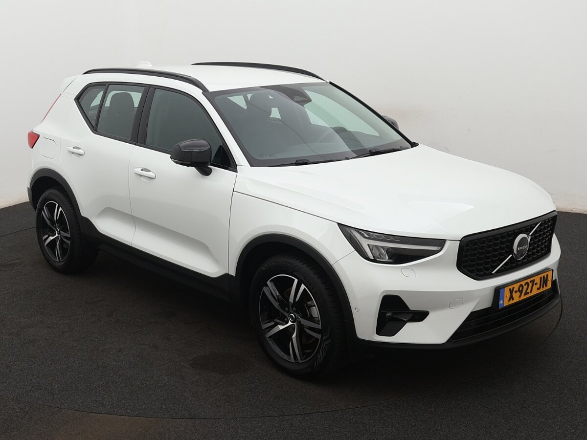 40448961 volvo xc40 2 0 b3 plus dark trekhaak 360ao camera 7 02