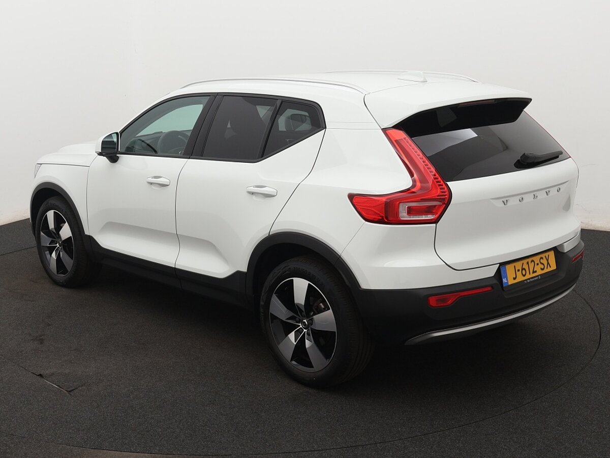 39873814 volvo xc40 1 5 t2 business pro 3 04