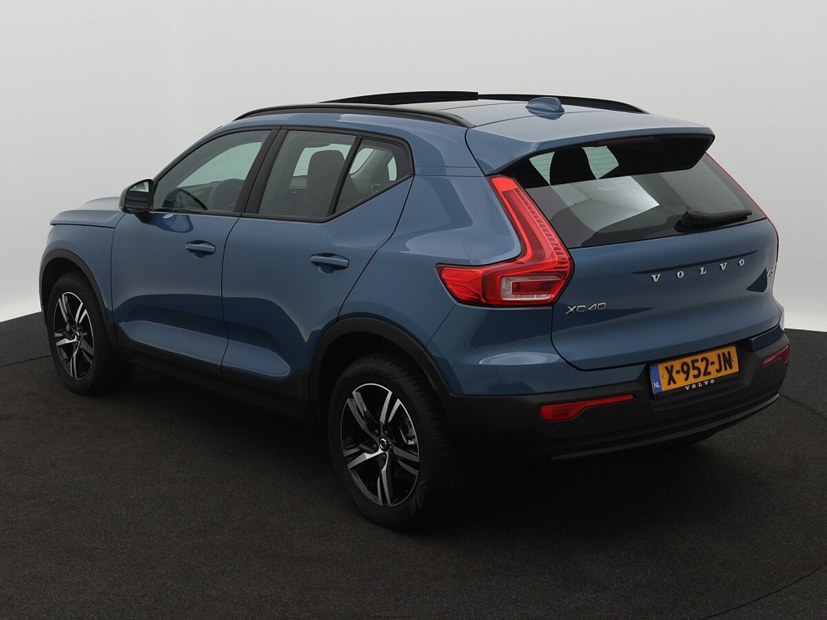 41510031 volvo xc40 2 0 b3 plus dark 4 02