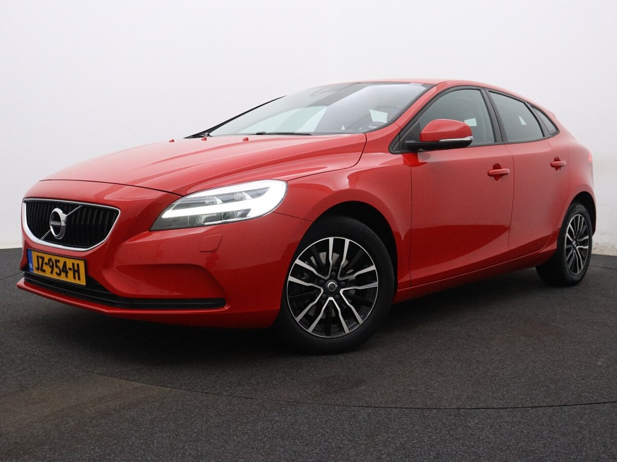 38478124 volvo v40 2 0 t2 nordic 298035