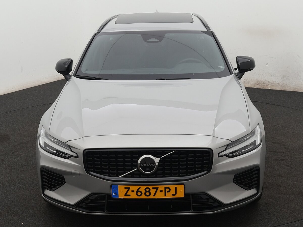 40402349 volvo v60 2 0 t6 awd plus dark trekhaak panorama dak 9 04