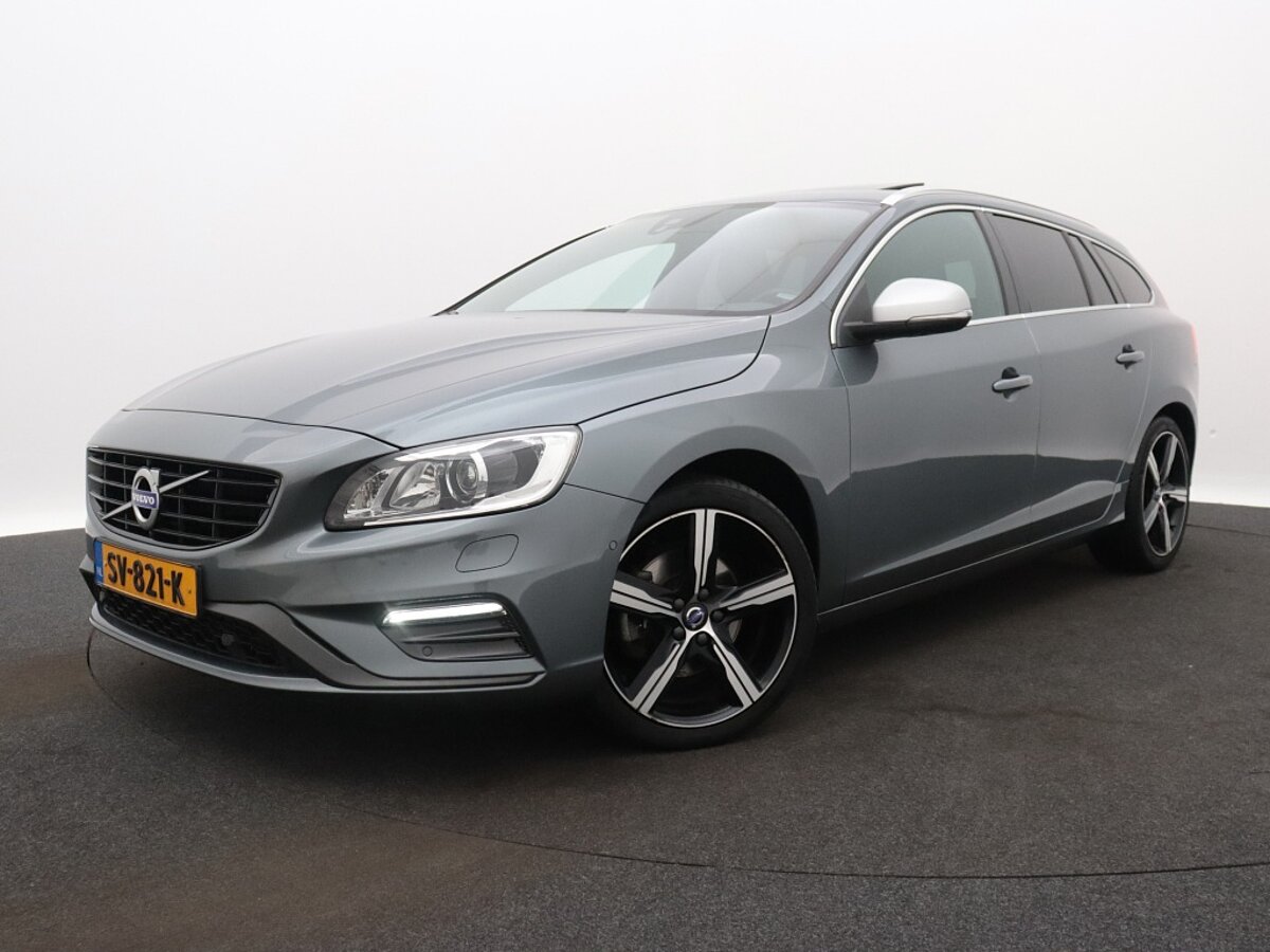 40436120 volvo v60 2 0 t4 business sport 25