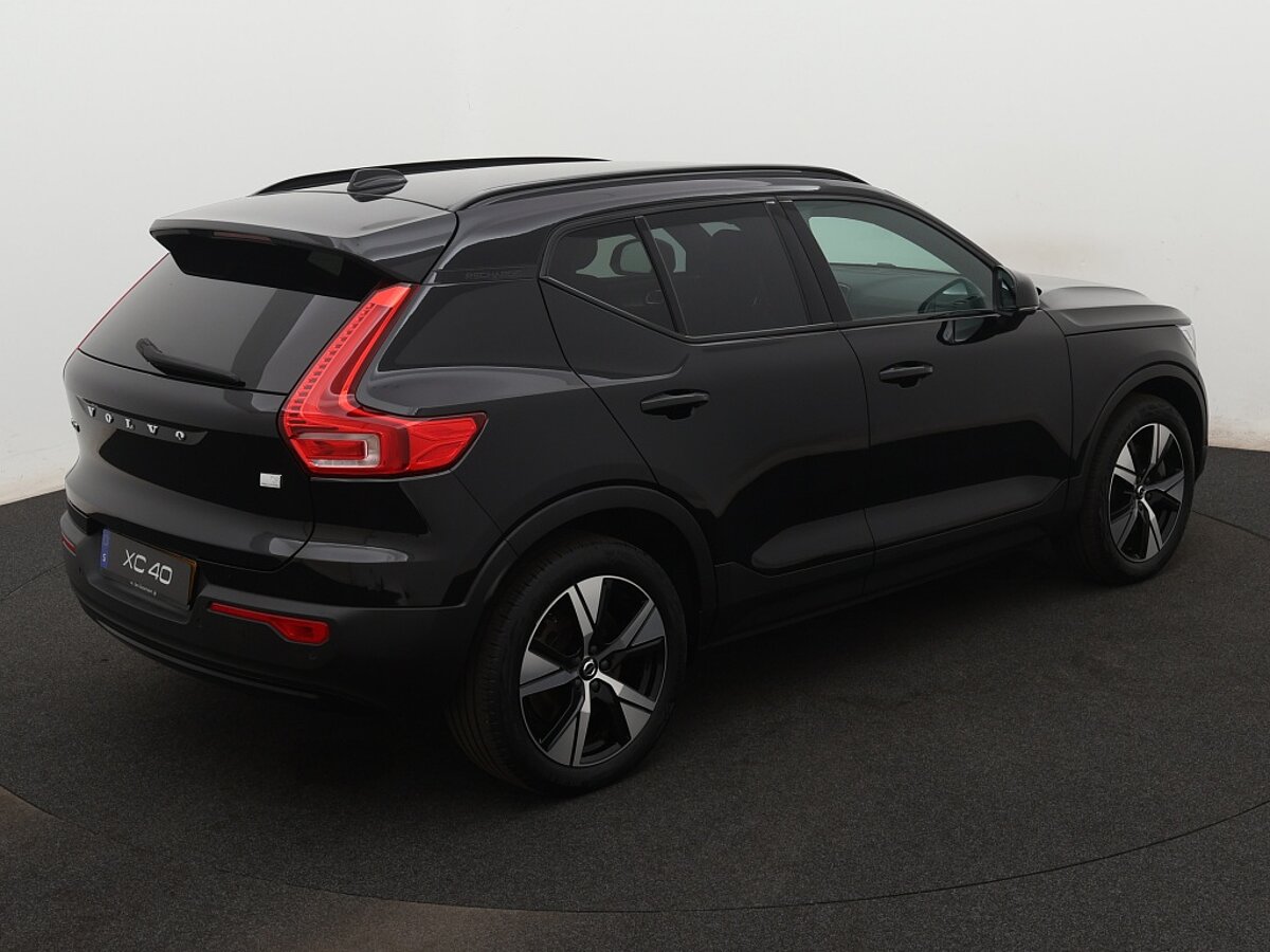 39937038 volvo xc40 recharge p8 awd rdes 55