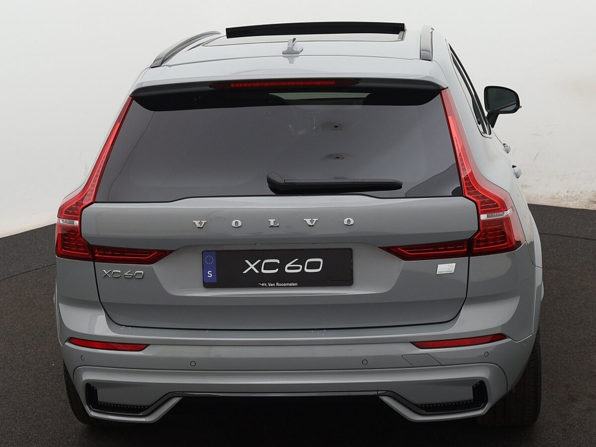 39722667 volvo xc60 2 0 t6 awd ultimate dark panorama dak 360 graden camera 9 08