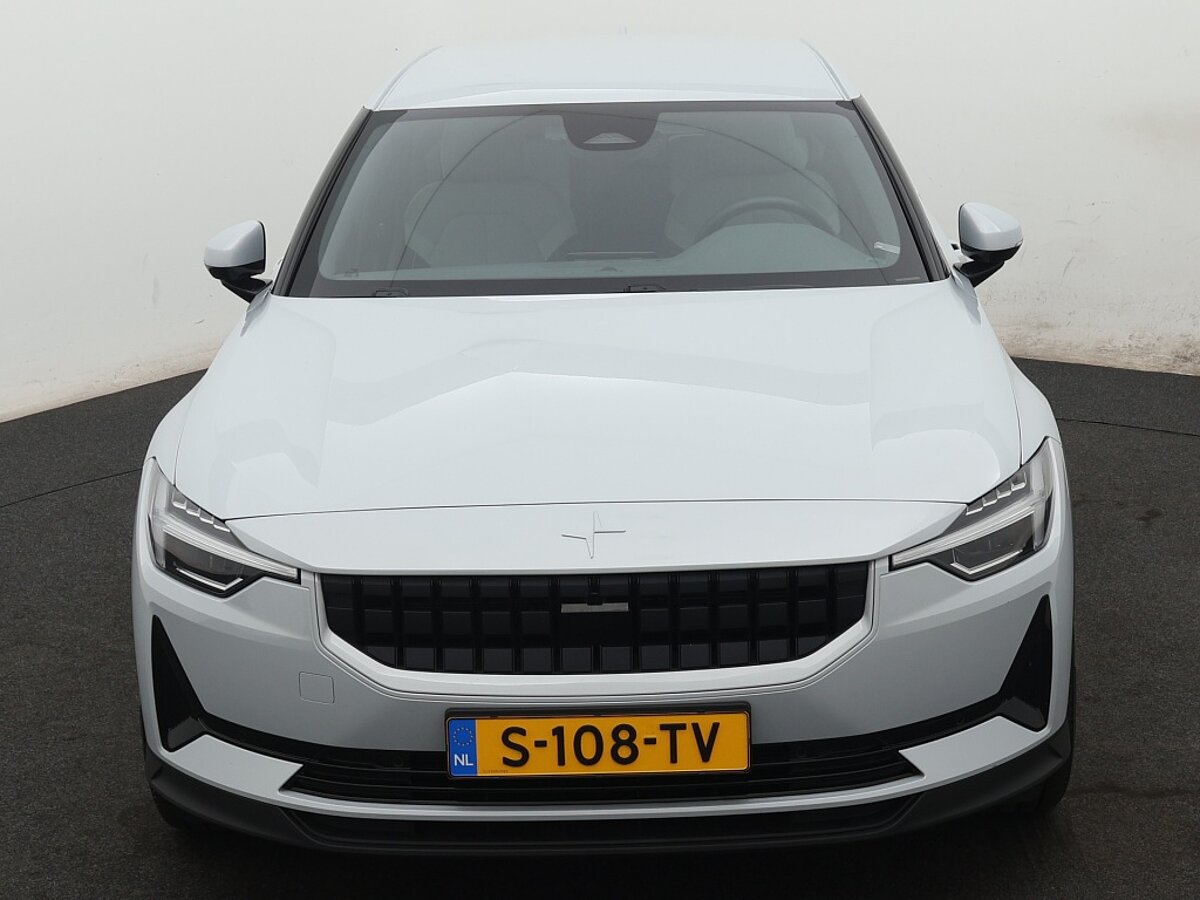 40243191 polestar 2 standard range 69 kwh 8 05