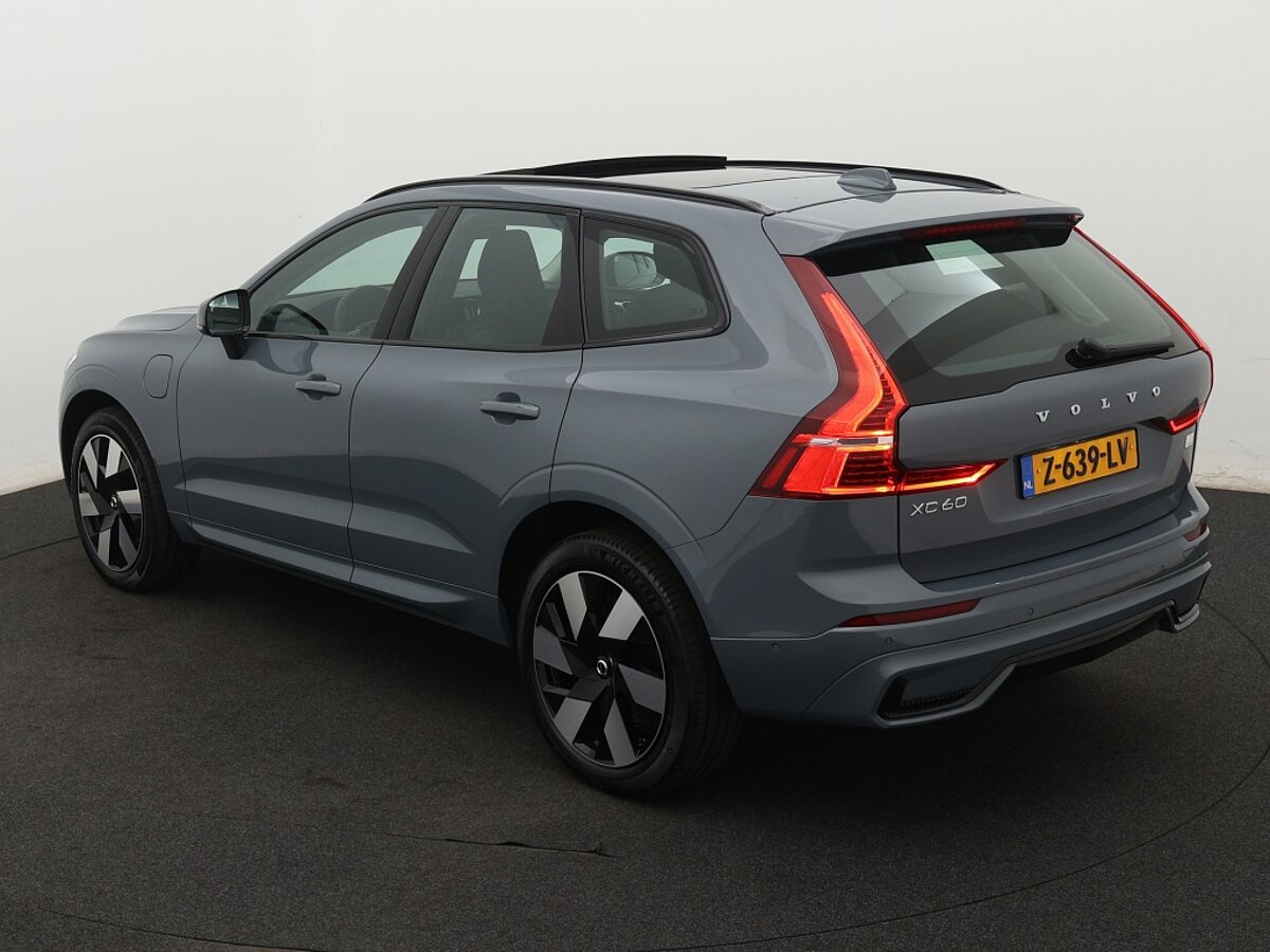 40000999 volvo xc60 2 0 t6 awd ultimate dark 3 02