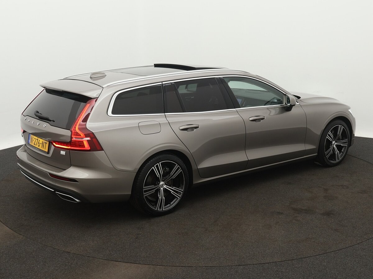 43413043 volvo v60 2 0 t6 recharge awd inscription 16