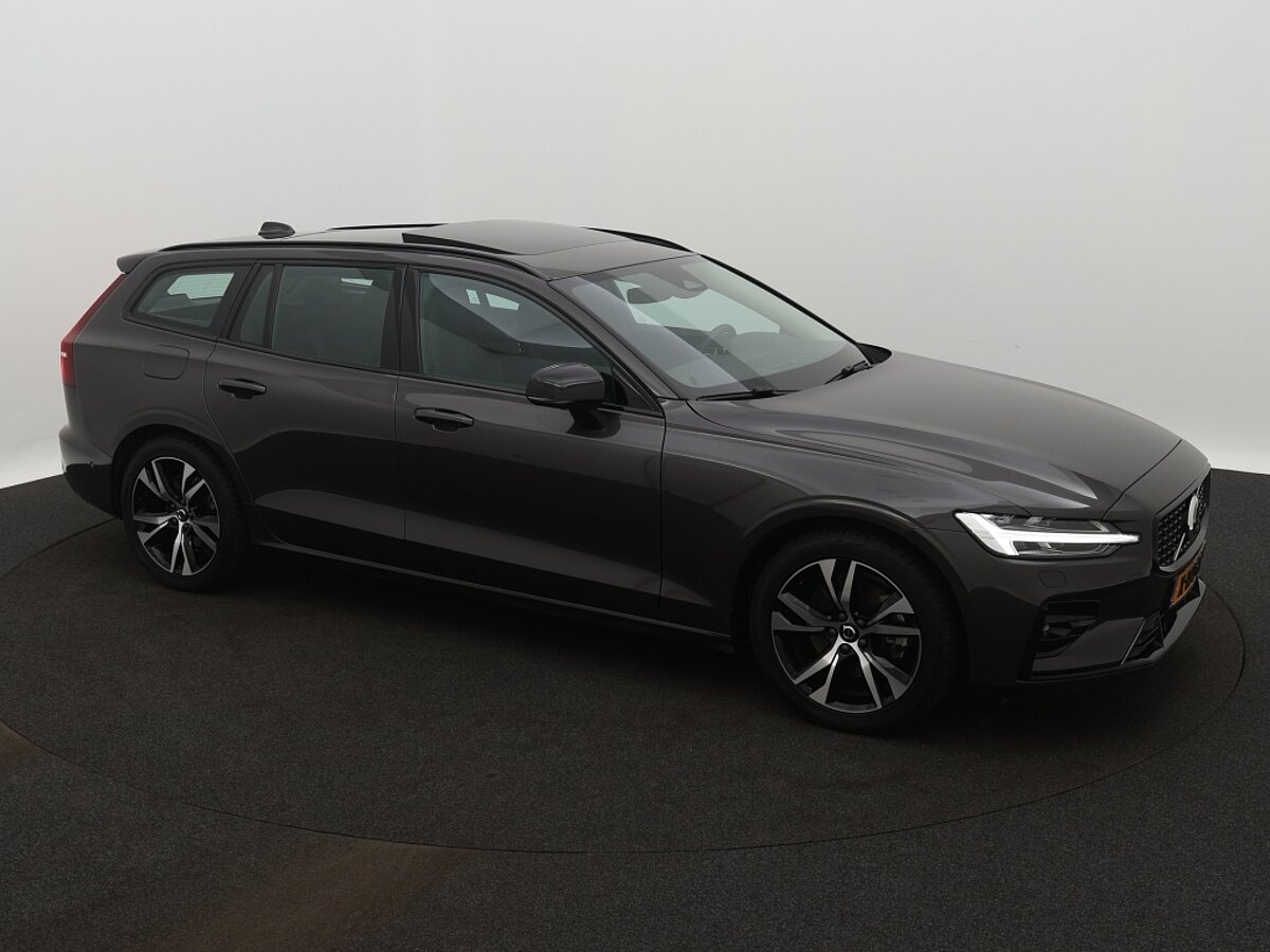 41290491 volvo v60 2 0 b3 plus dark panorama dak trekhaak 360 graden came 03