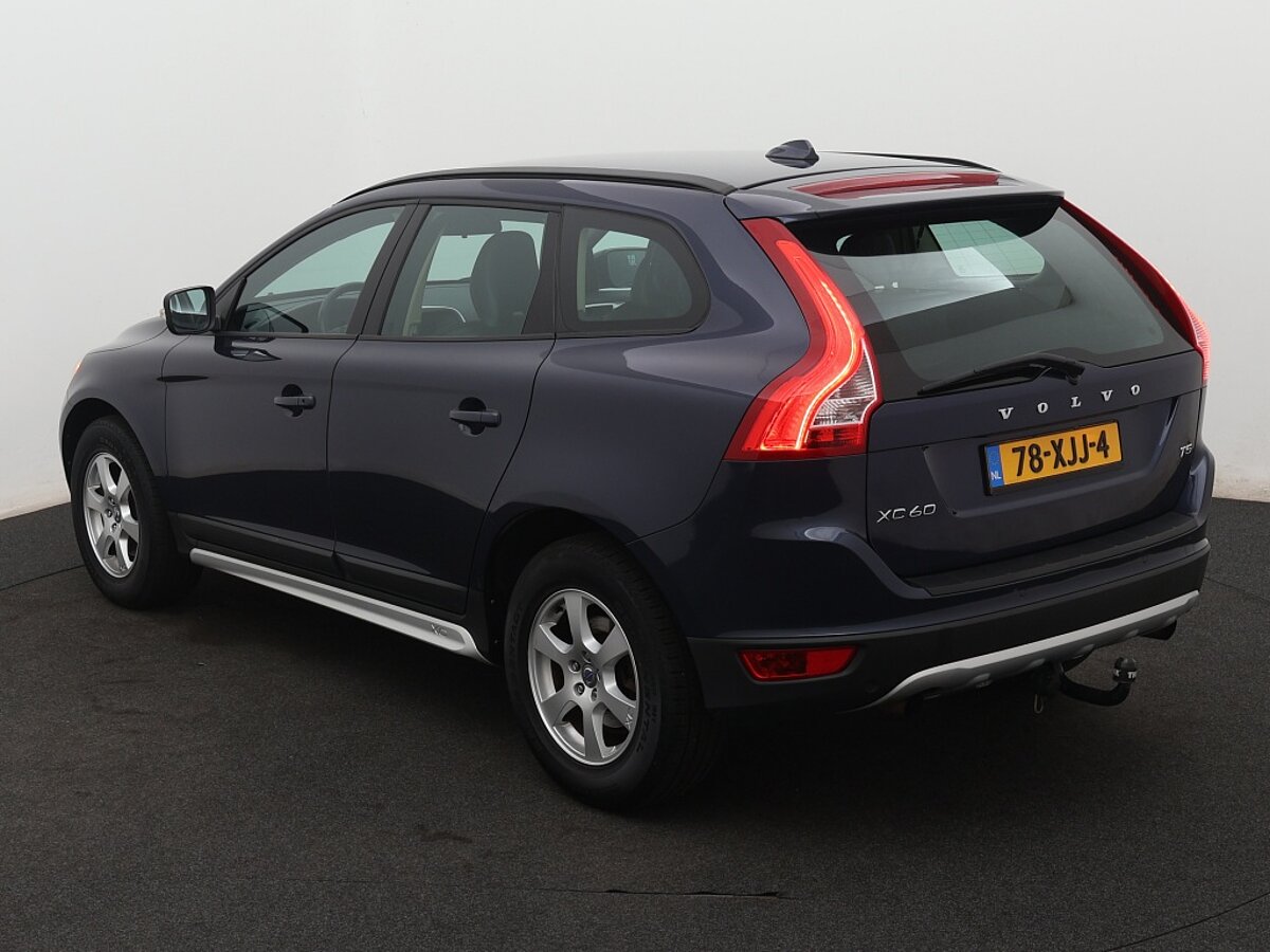 40079265 volvo xc60 2 0 t5 kinetic 3 02