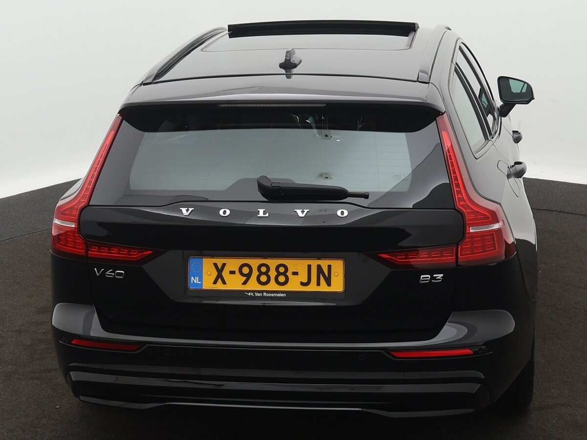 41657999 volvo v60 2 0 b3 plus dark panoramadak harman kardon 9 02