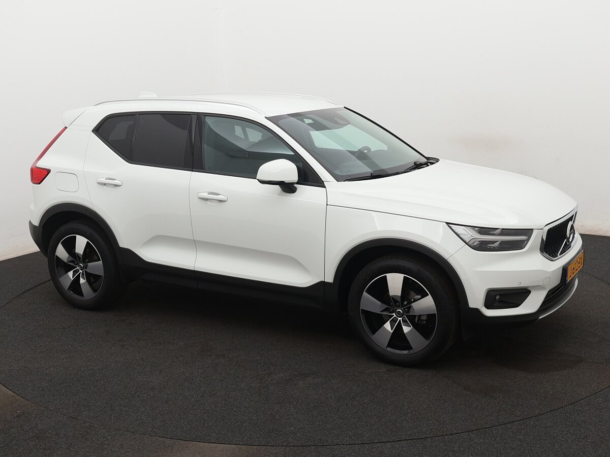 39873814 volvo xc40 1 5 t2 business pro ef7761