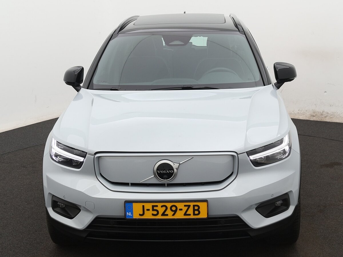37437910 volvo xc40 recharge p8 awd rdes 15a2aa