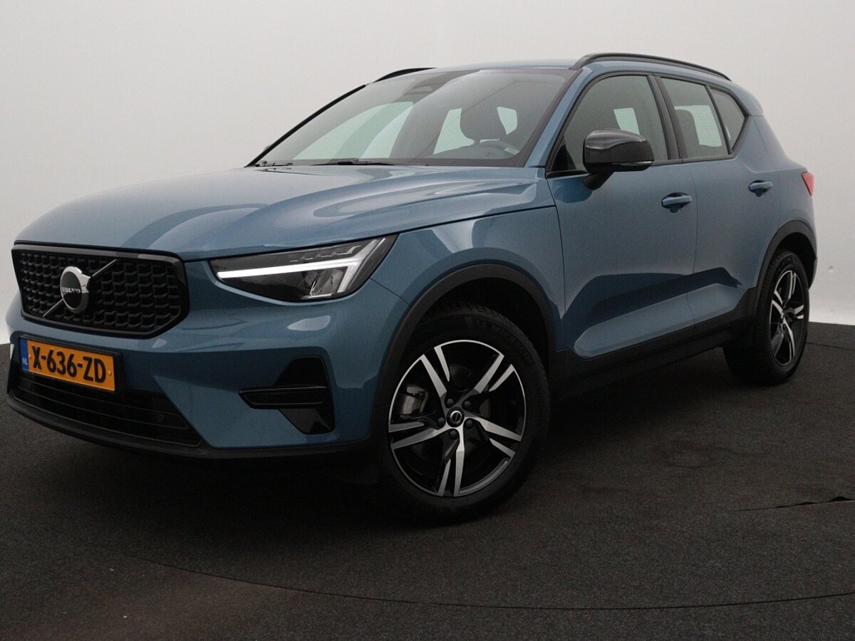 41652862 volvo xc40 2 0 b4 plus dark achteruitrij camera 73