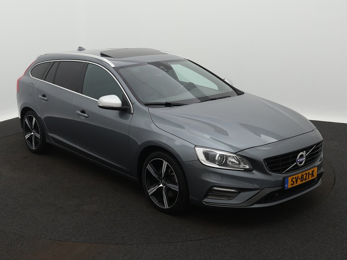 40436120 volvo v60 2 0 t4 business sport 7