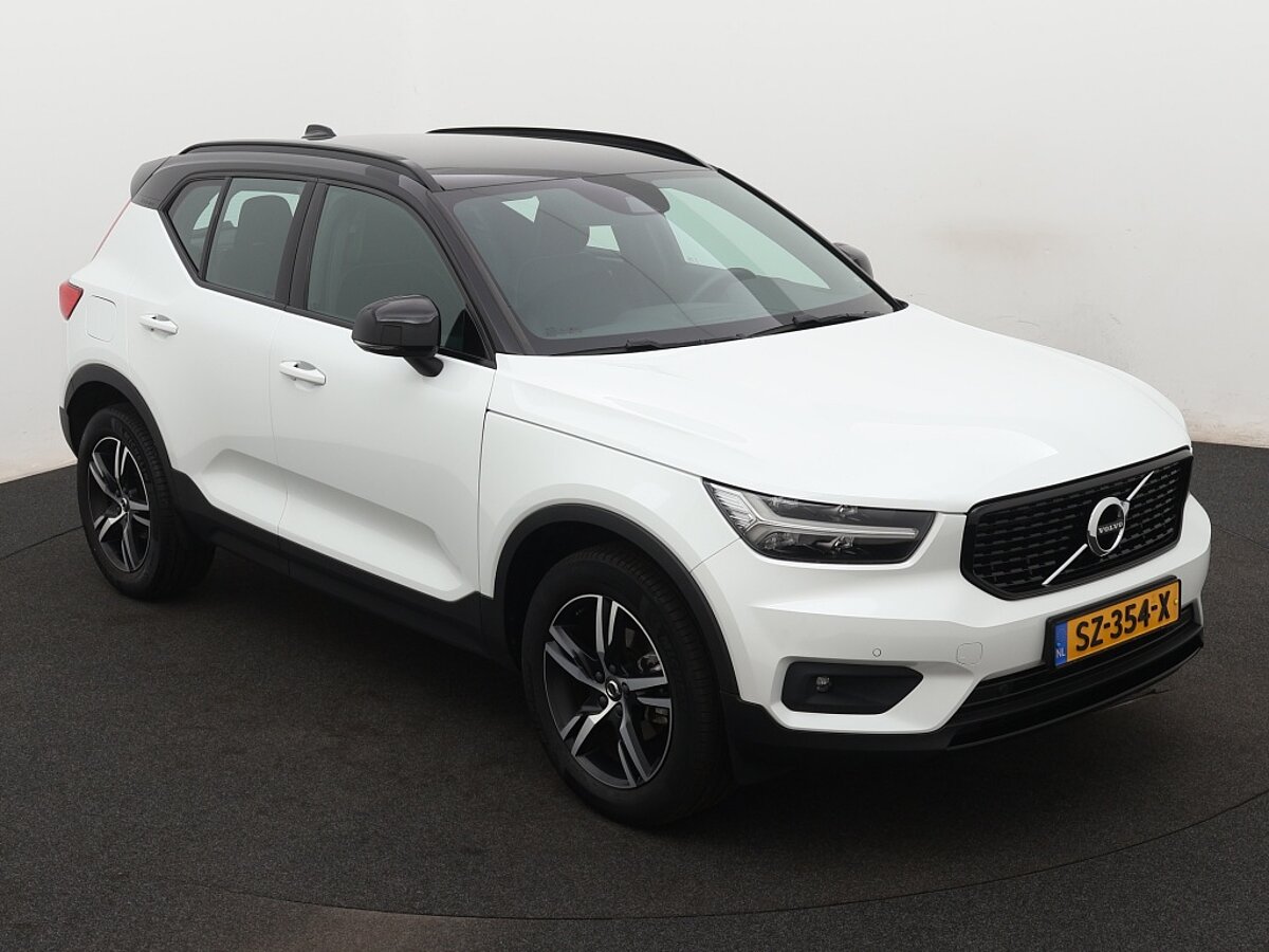 38911332 volvo xc40 1 5 t3 r design adaptive cruise camera bliss 8 05