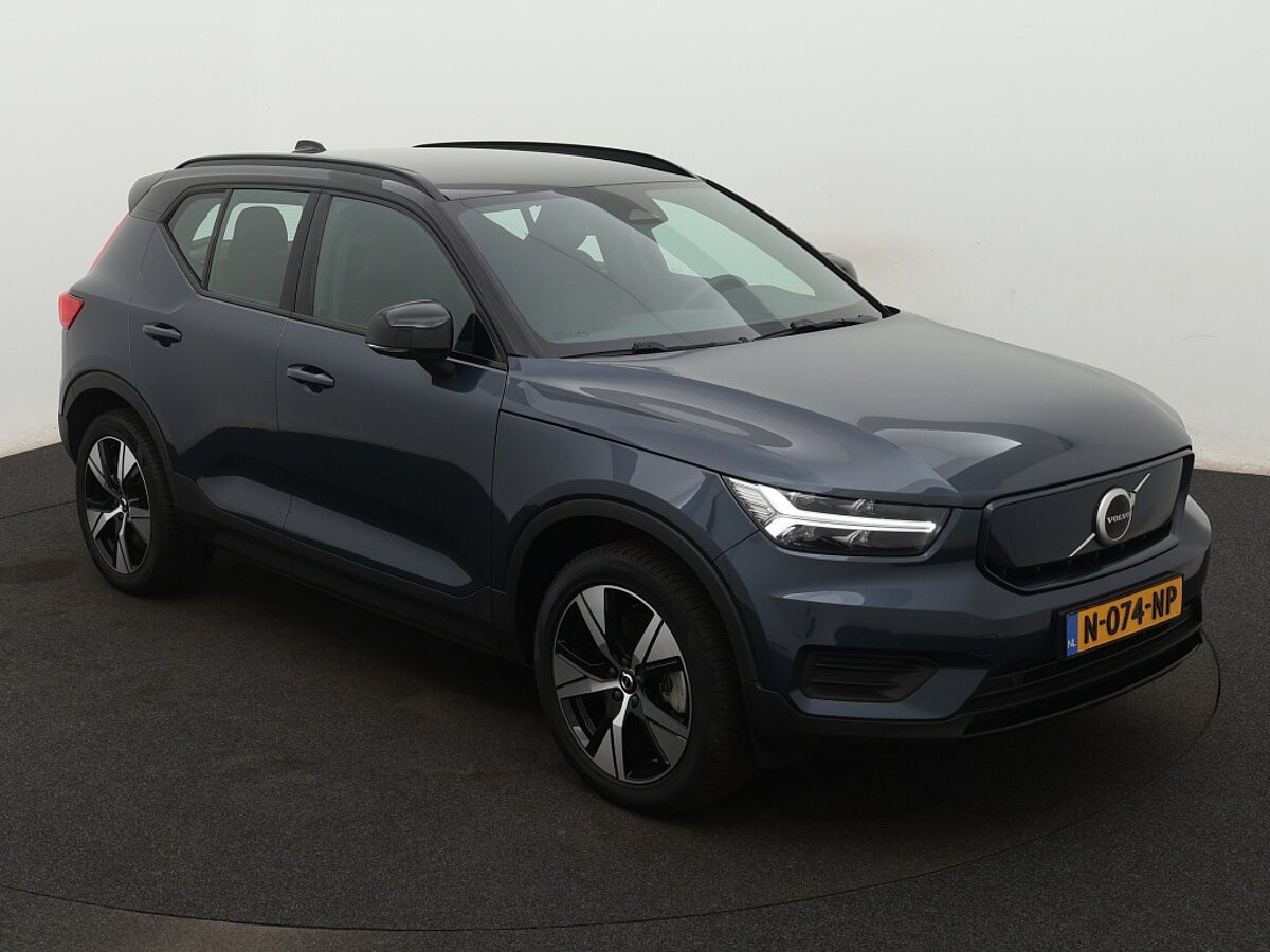 39604416 volvo xc40 recharge twin plus 8 03