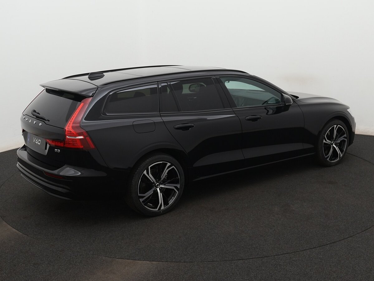 40282287 volvo v60 2 0 b3 ultimate dark 19 lm 360 view camera nieuw uit voorr 3 01