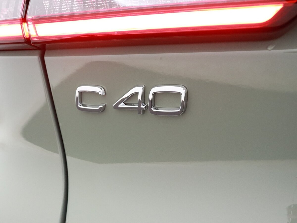 38002769 volvo c40 extended plus 82 kwh 54f7aa
