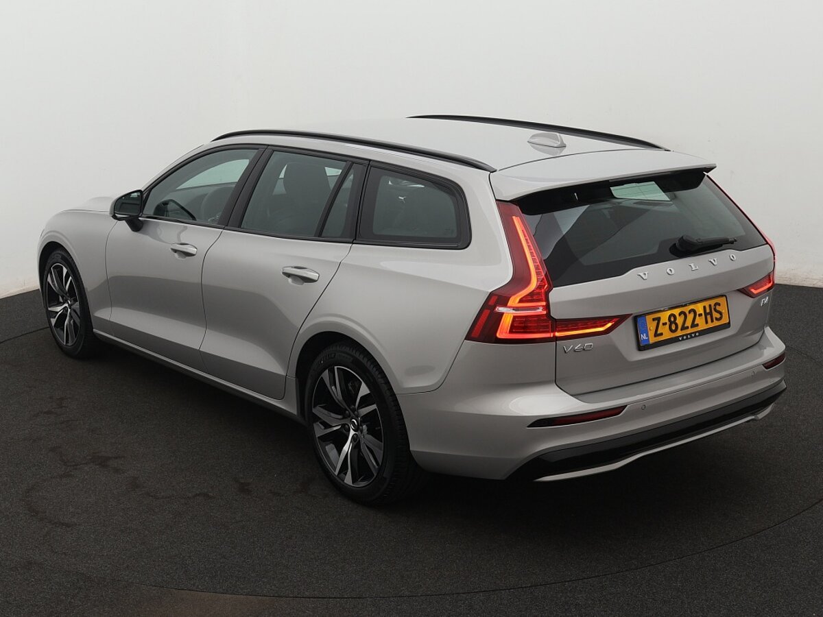 40448999 volvo v60 2 0 b4 plus dark trekhaak 3