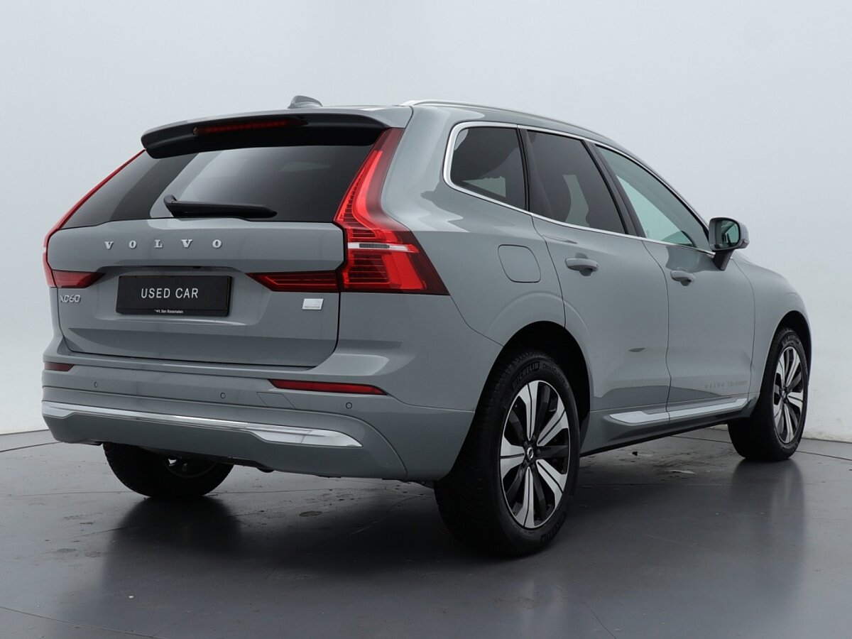 39981298 volvo xc60 2 0 t6 awd essential edition 6 04