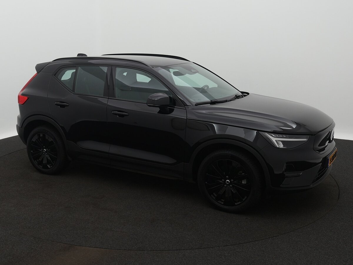 41639630 volvo xc40 recharge plus 70 kwh 11