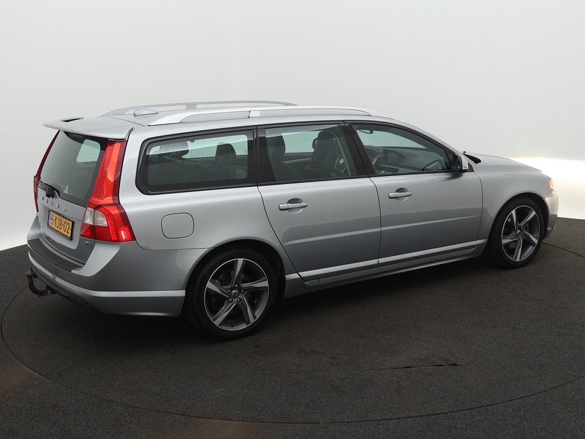 40220134 volvo v70 1 6 t4 r edition lederen bekleding trekhaak 02