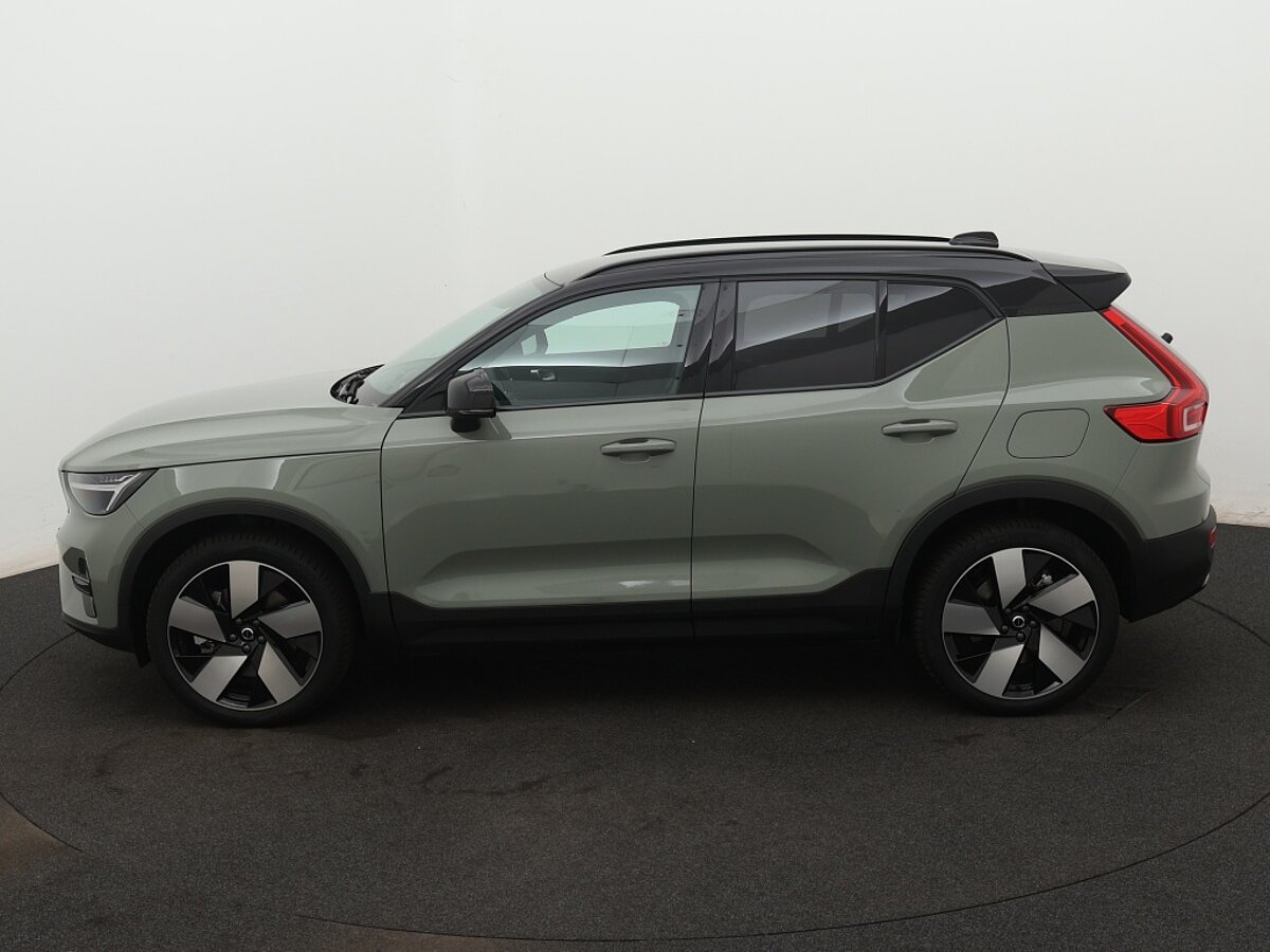 40111857 volvo xc40 extended plus 82 kwh 2 02