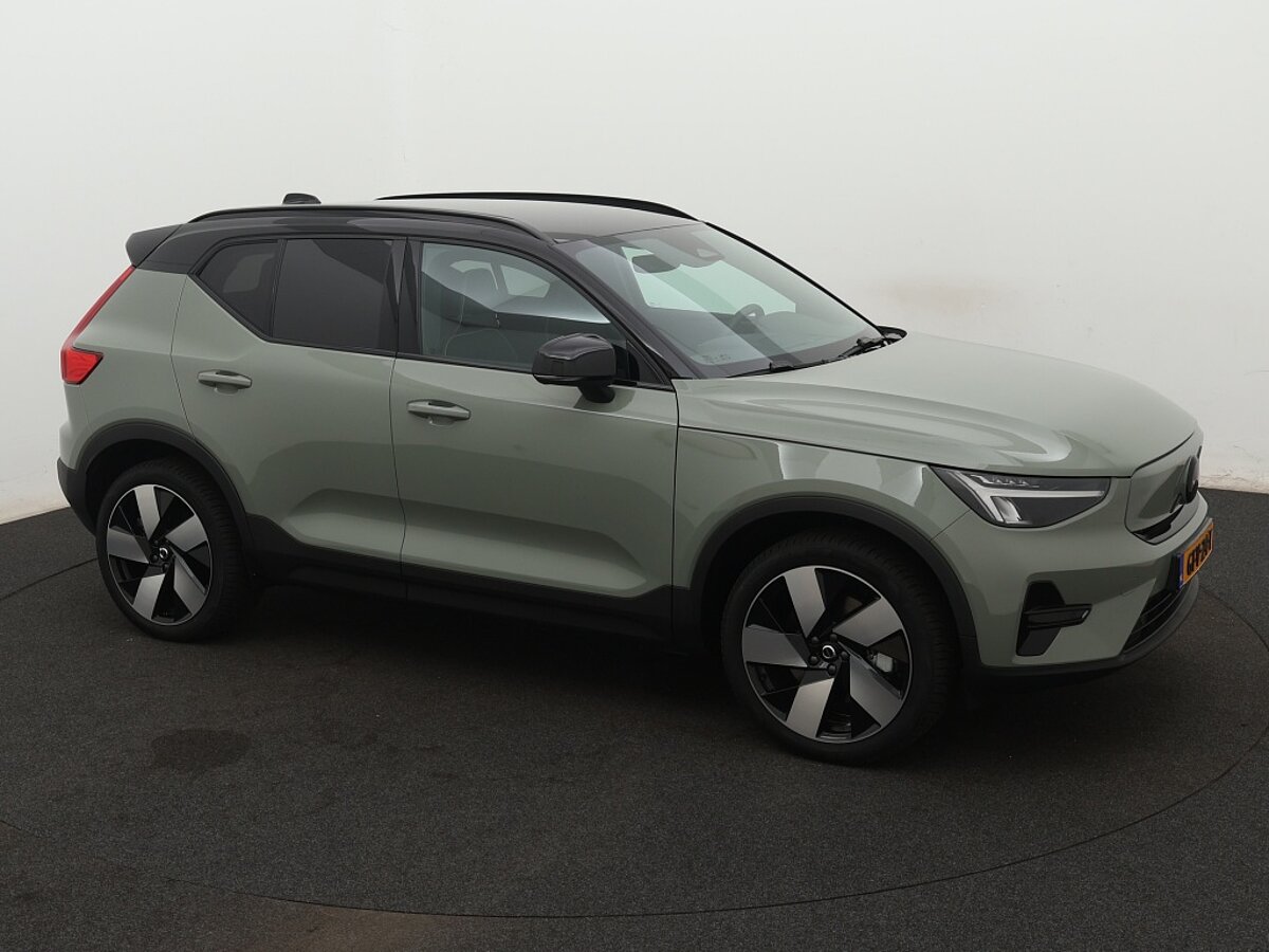 40111857 volvo xc40 extended plus 82 kwh 70