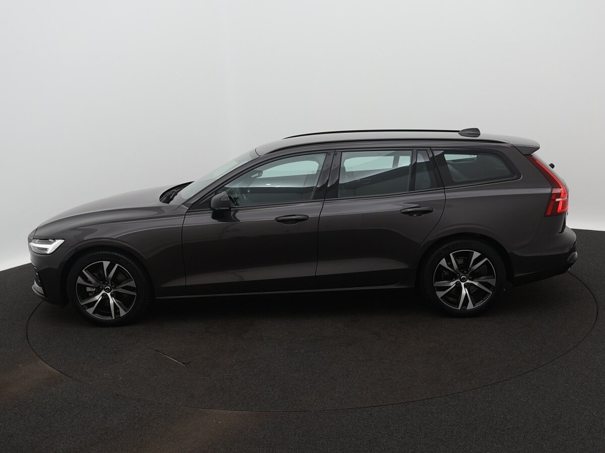 42399918 volvo v60 2 0 b4 plus dark trekhaak 2 04