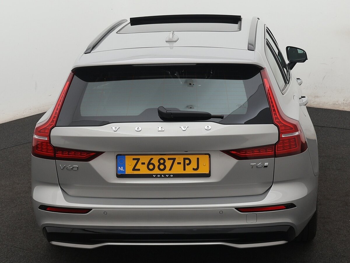 40259709 volvo v60 2 0 t6 awd plus dark trekhaak panorama dak 71