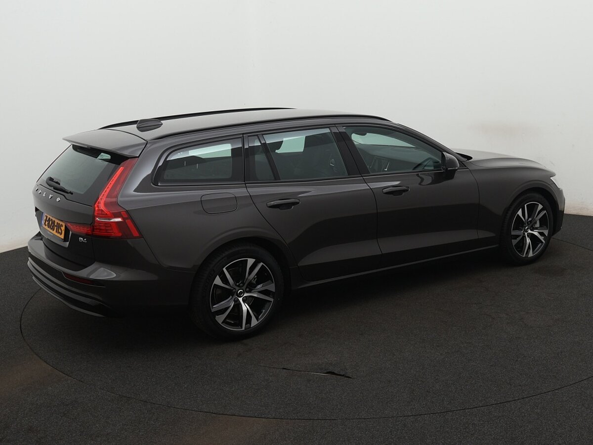 40349724 volvo v60 2 0 b4 plus dark 69