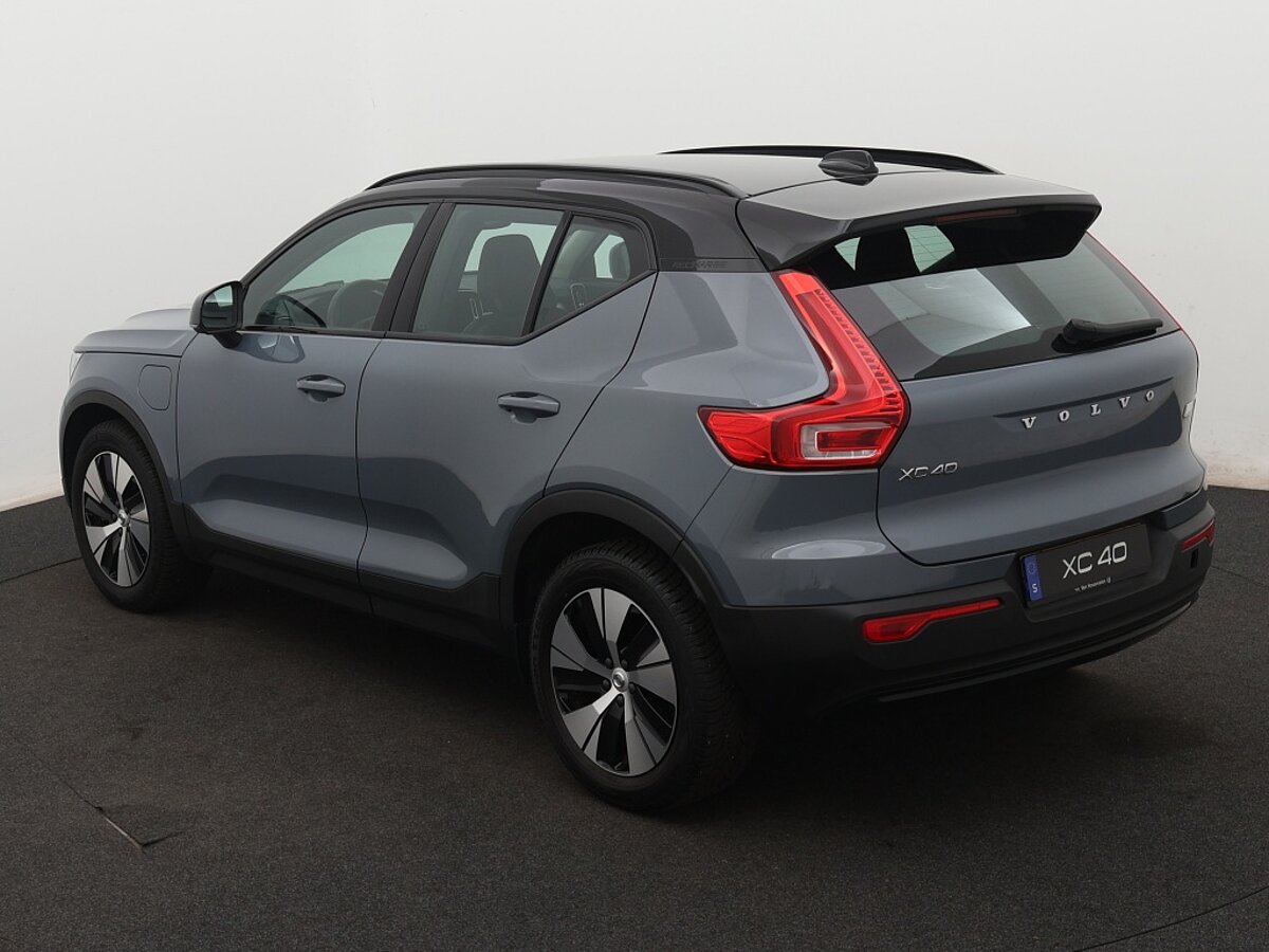 39449531 volvo xc40 1 5 t4 recharge r design expresion 3