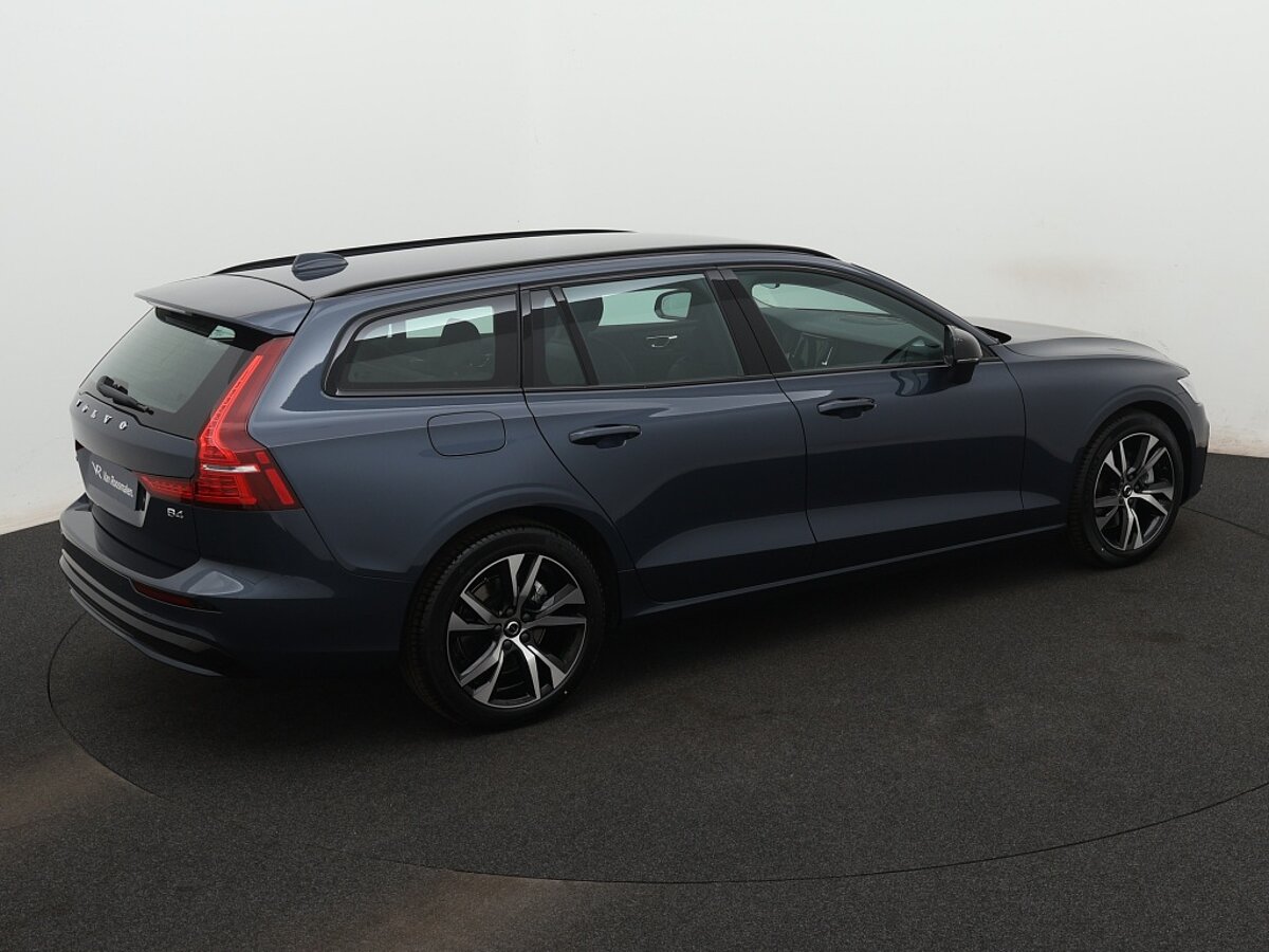 40173625 volvo v60 v60 b4 plus dark harman kardon audio nieuw uit voorraad 79