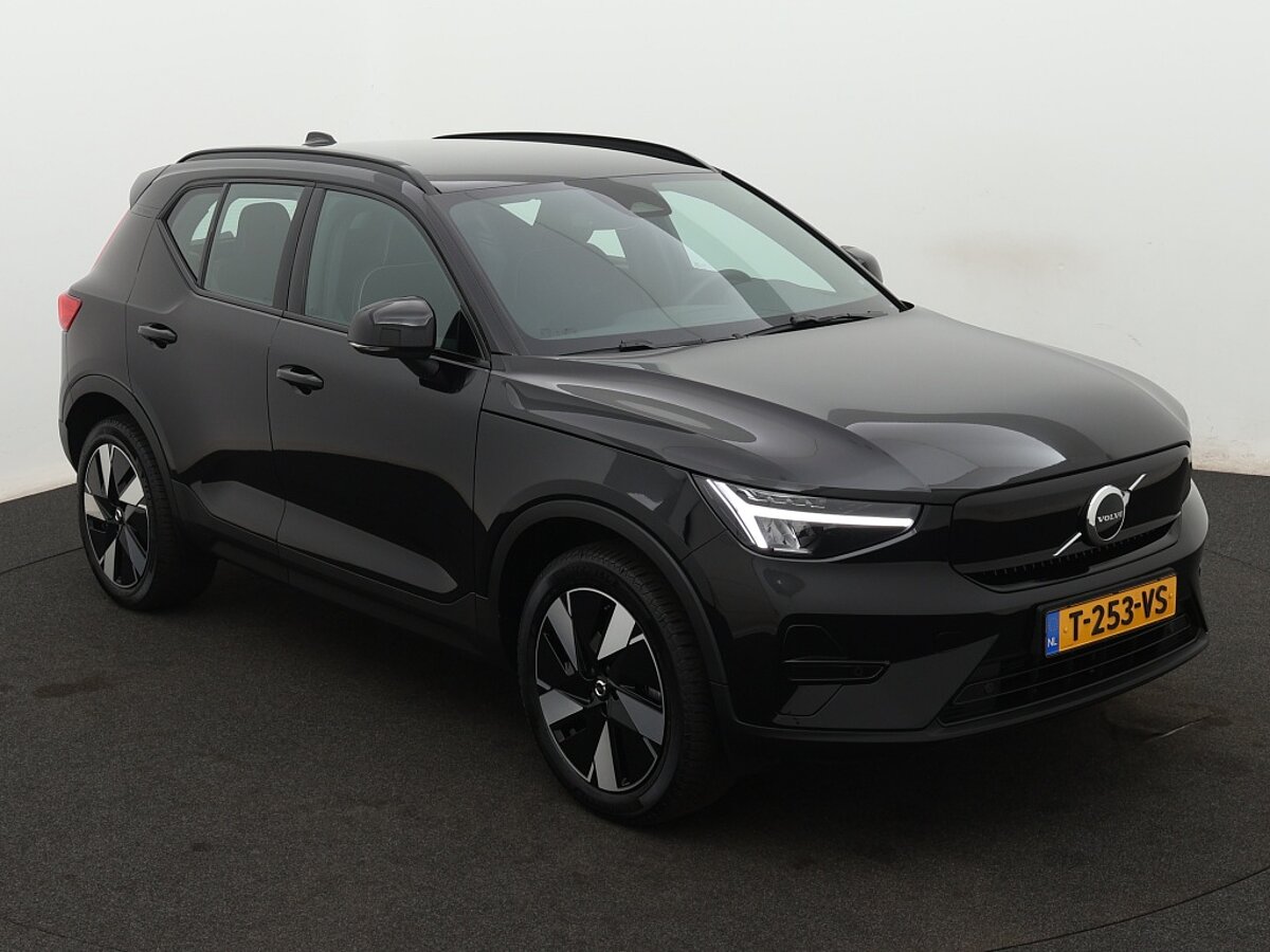 37947930 volvo xc40 plus extended range 82 kwh camera stoelverwarming luxe b 8 09