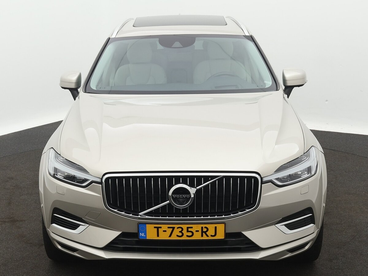 41800633 volvo xc60 2 0 t8 te awd inscr 9 01