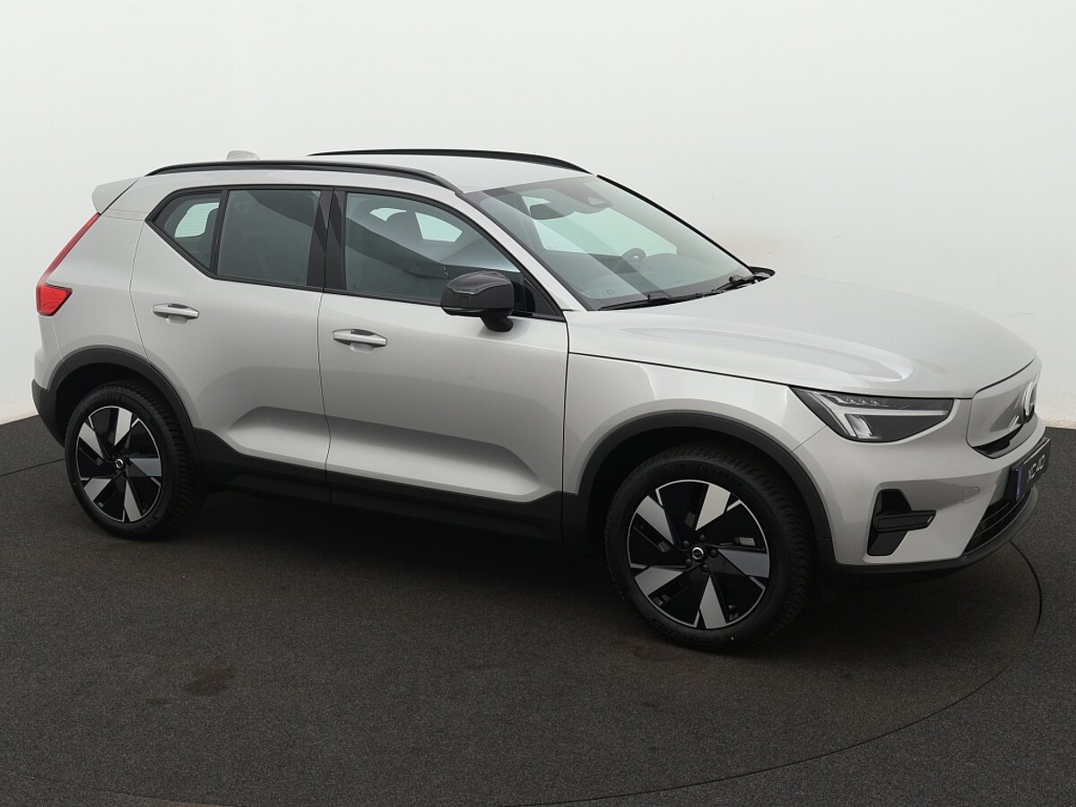 38406680 volvo xc40 extended plus 82 kwh 74efb4