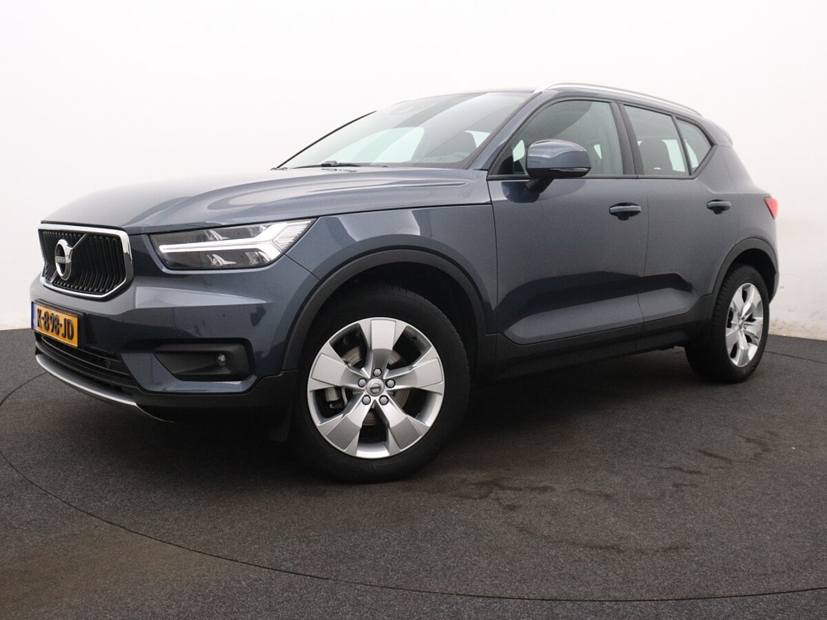 40233275 volvo xc40 1 5 t2 business pro 81