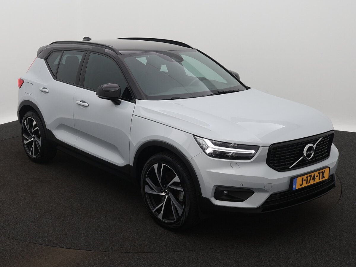 41571260 volvo xc40 t5 recharge r design driver assist 20 lm velgen park assi 7 04