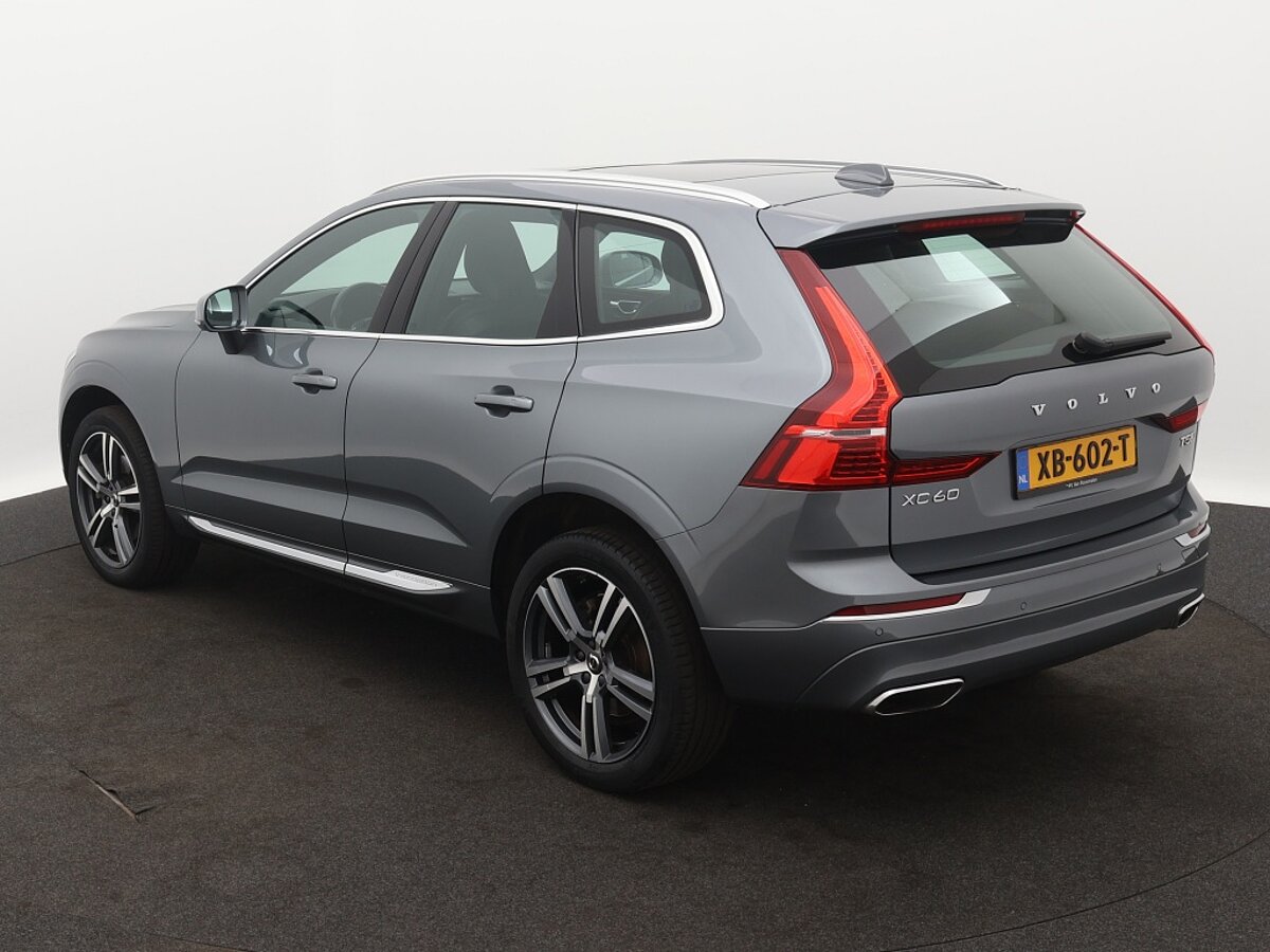 41755343 volvo xc60 2 0 t5 awd inscription luchtvering panoramadak standkachel 3