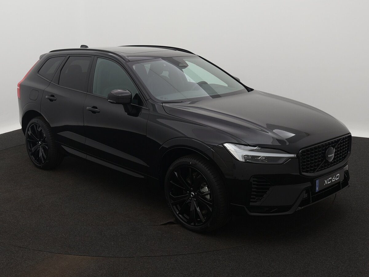 41680743 volvo xc60 2 0 t6 awd plus black edition 7 01