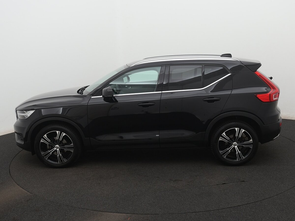 39874177 volvo xc40 1 5 t3 inscription 2 04