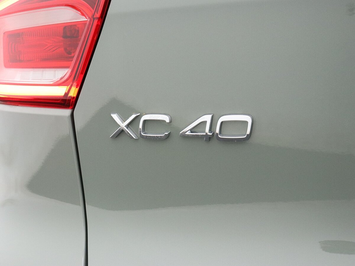 40298630 volvo xc40 extended plus 82 kwh 69