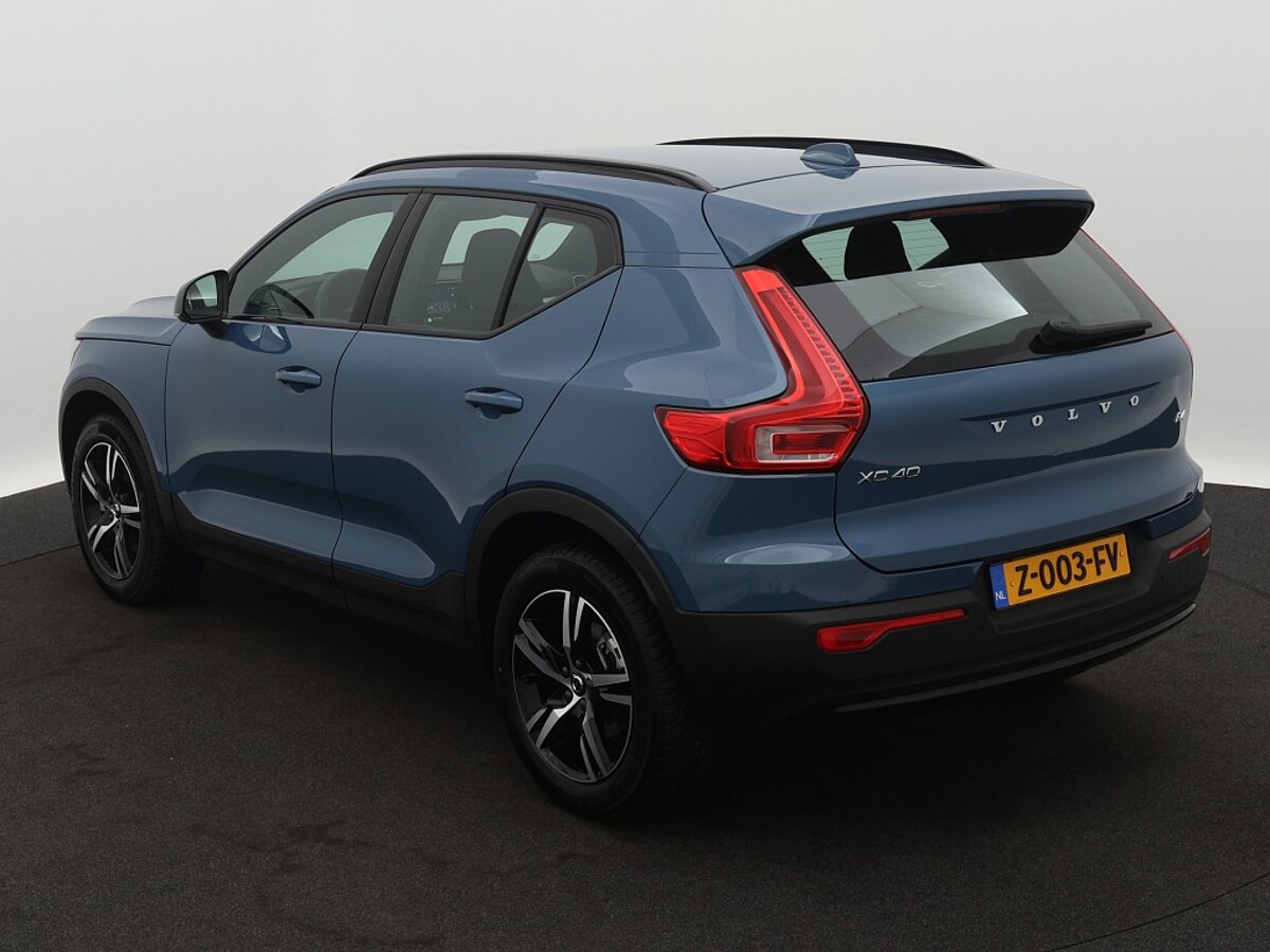 41072394 volvo xc40 2 0 b4 plus dark harman kardon audio trekhaak camera 3 02