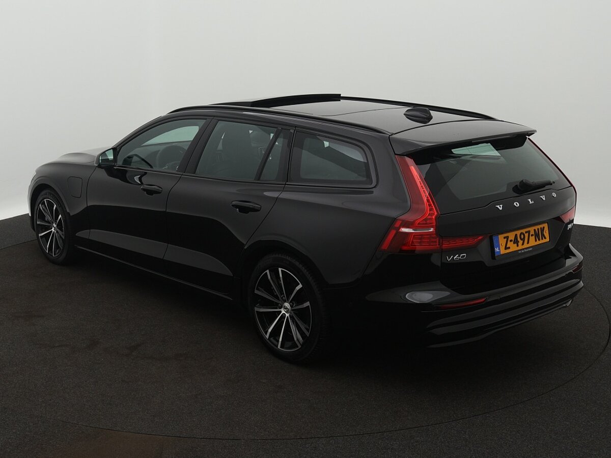 41659098 volvo v60 2 0 t6 awd dark panoramadak trekhaak 4