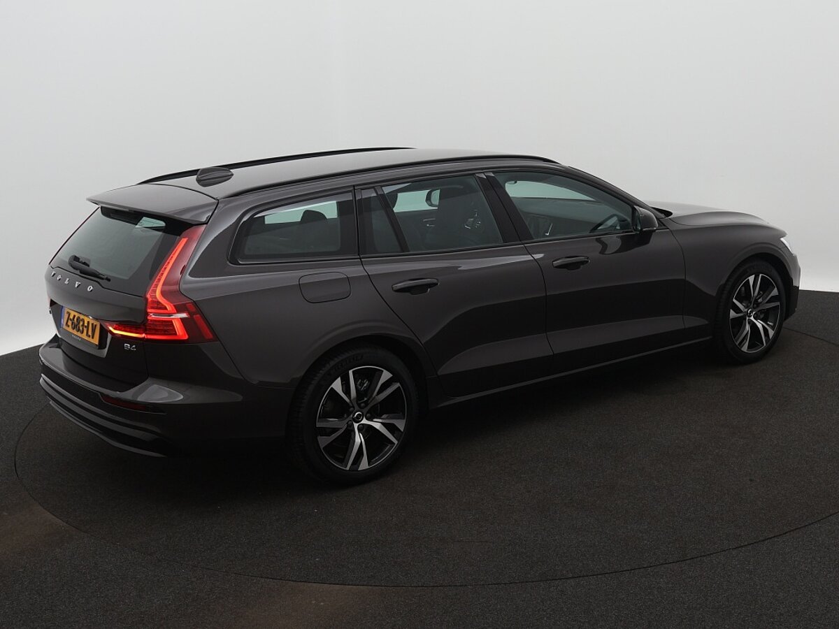 42399918 volvo v60 2 0 b4 plus dark trekhaak 98