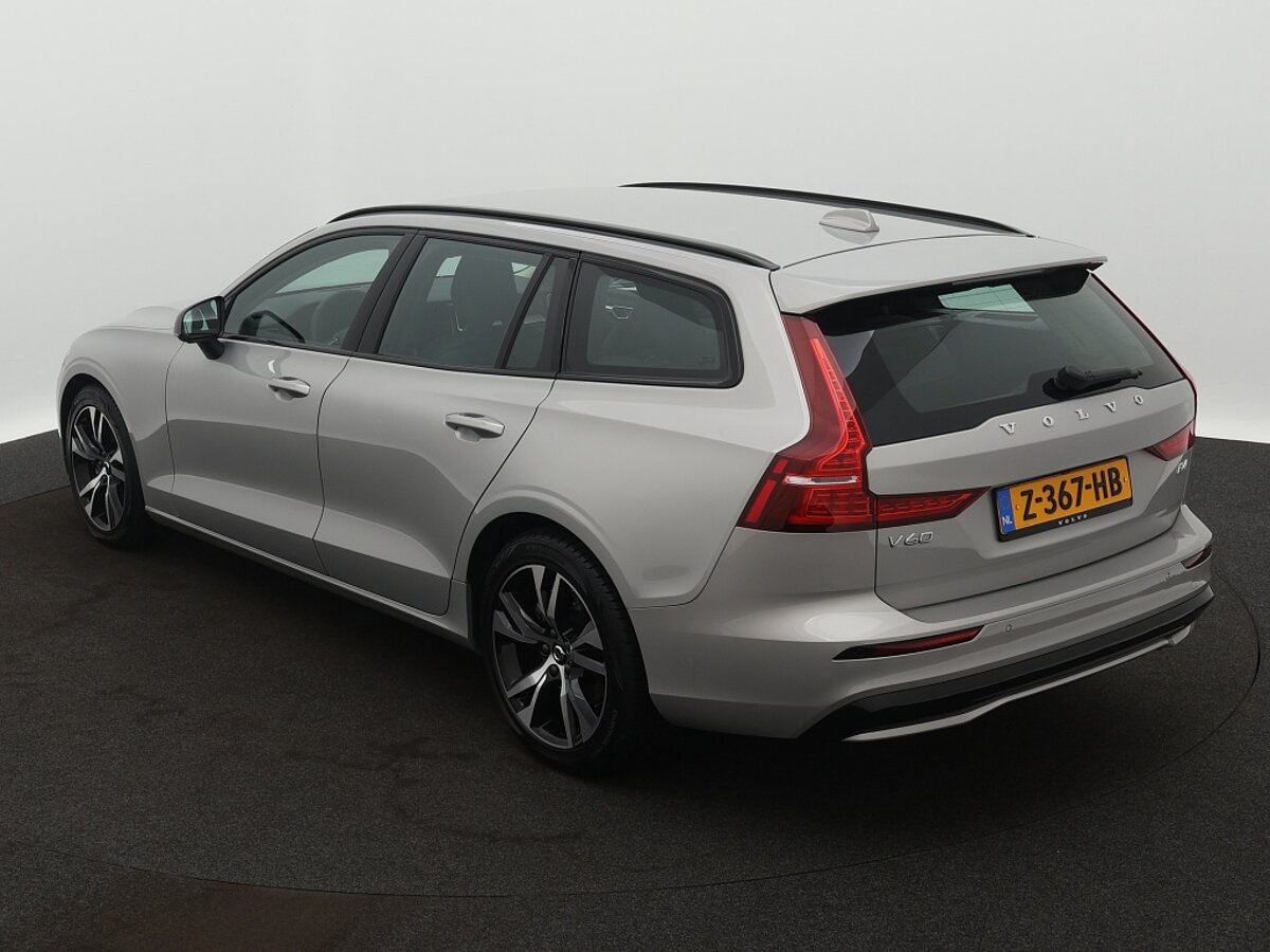 40913674 volvo v60 2 0 b4 plus dark 3 05