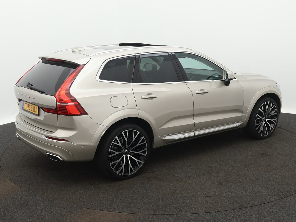 41800633 volvo xc60 2 0 t8 te awd inscr 02