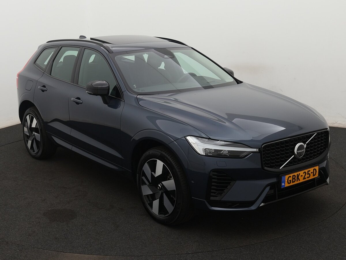 40098561 volvo xc60 2 0 t6 awd ultra dark 7 02