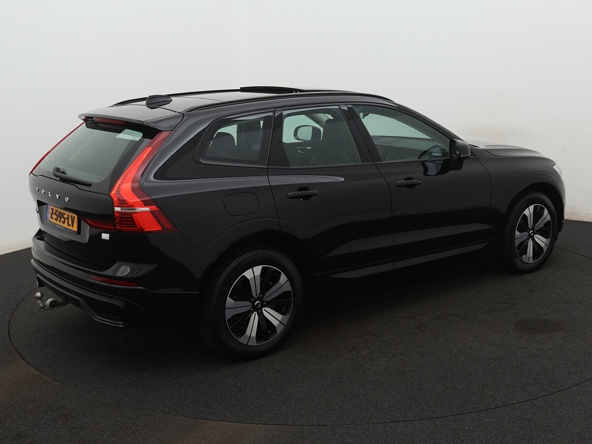 40111835 volvo xc60 2 0 t6 awd plus dark 01