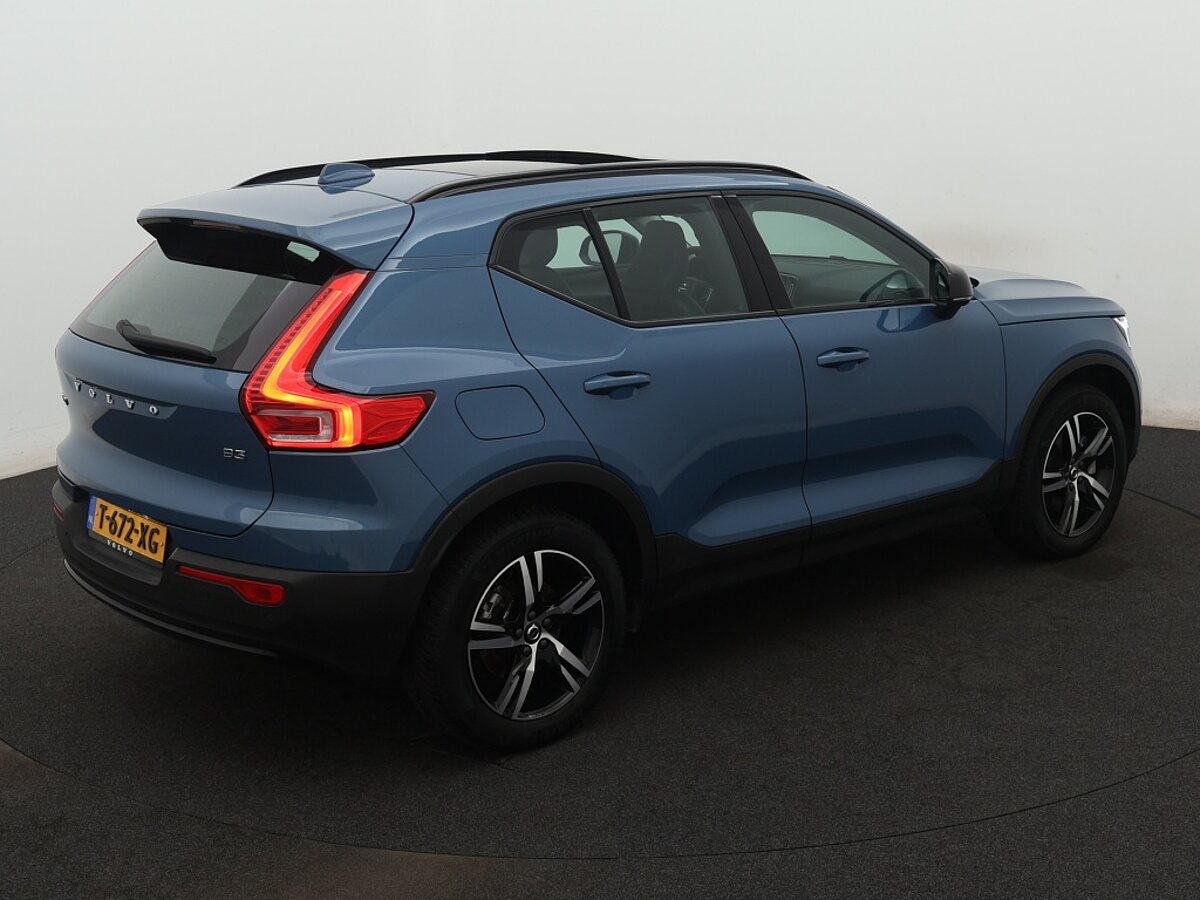 40780568 volvo xc40 2 0 b3 plus dark panoramadak 93